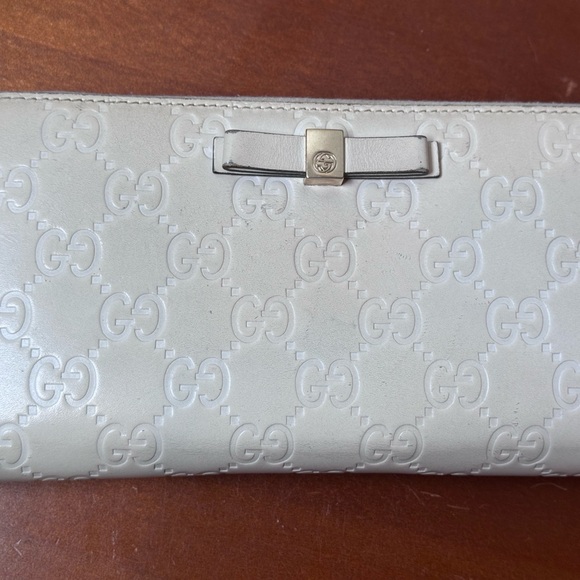 GUCCI GUCCISSIMA LEATHER WALLET - Picture 9 of 12